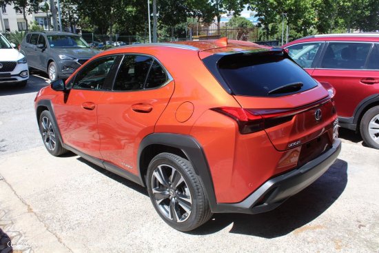 Lexus UX 2.0 250h Style - Madrid