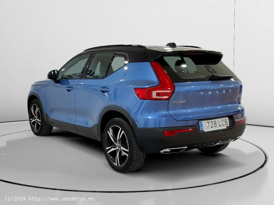 Volvo XC40 R Design 2WD - Madrid