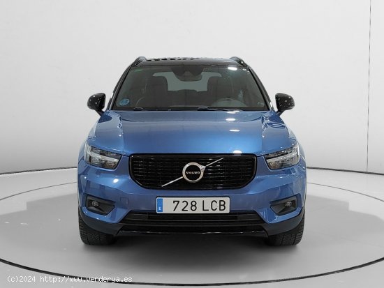 Volvo XC40 R Design 2WD - Madrid