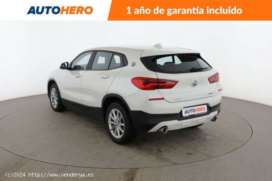 BMW X2 sDrive 18d - 