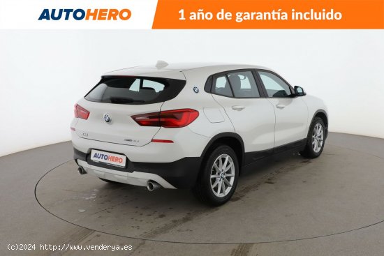 BMW X2 sDrive 18d - 