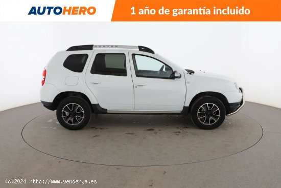 Dacia Duster 1.2 TCe Laureate 4x2 - 