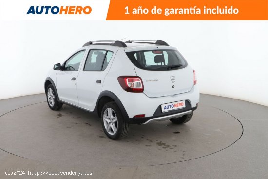 Dacia Sandero 0.9 TCe Stepway - 