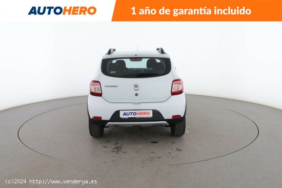 Dacia Sandero 0.9 TCe Stepway - 