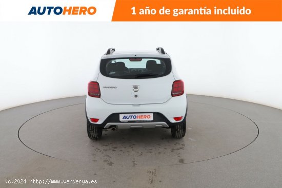 Dacia Sandero 0.9 TCe Stepway Essential - 