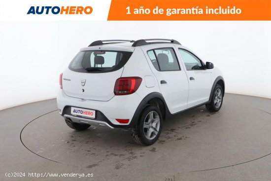 Dacia Sandero 0.9 TCe Stepway Essential - 