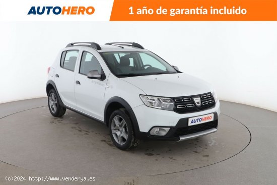 Dacia Sandero 0.9 TCe Stepway Essential - 