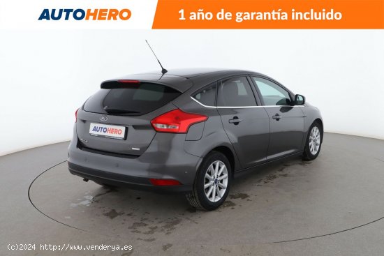 Ford Focus 1.0 EcoBoost Titanium - 