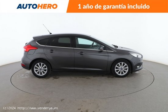 Ford Focus 1.0 EcoBoost Titanium - 