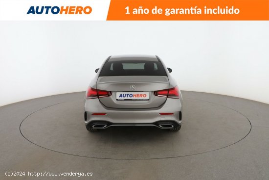 Mercedes Clase A 180 d AMG Line - 