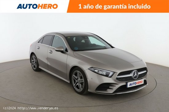 Mercedes Clase A 180 d AMG Line - 