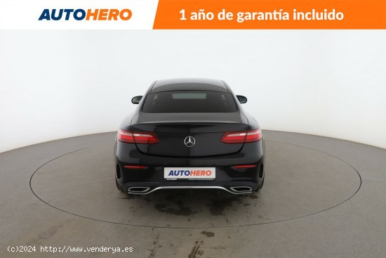 Mercedes Clase E 220d AMG Line - 