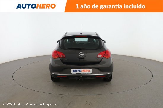 Opel Astra 1.6 CDTI Selective - 