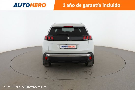 Peugeot 3008 1.2 PureTech Allure - 