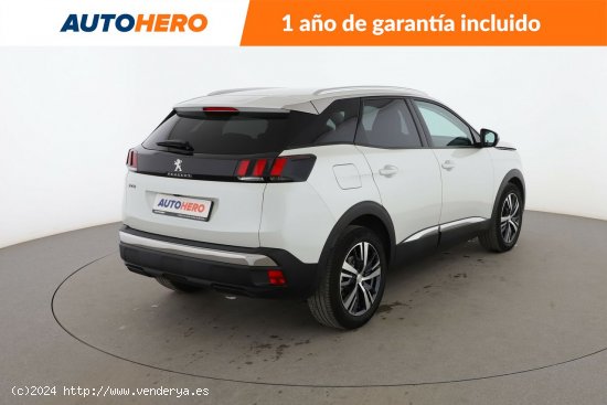 Peugeot 3008 1.2 PureTech Allure - 