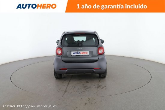 Smart Fortwo 0.9 Turbo Basis passion Coupe - 