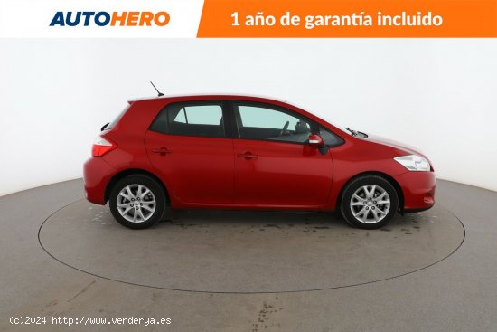 Toyota Auris 1.6 Active - 