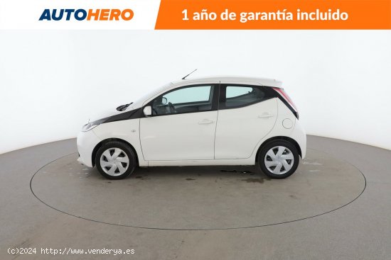 Toyota Aygo 1.0 X-Play - 