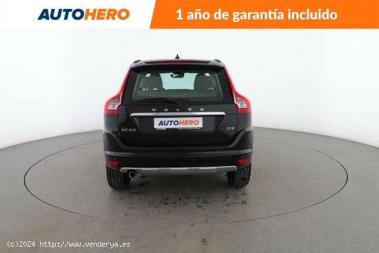 Volvo XC-60 2.0 D3 Kinetic 2WD - 