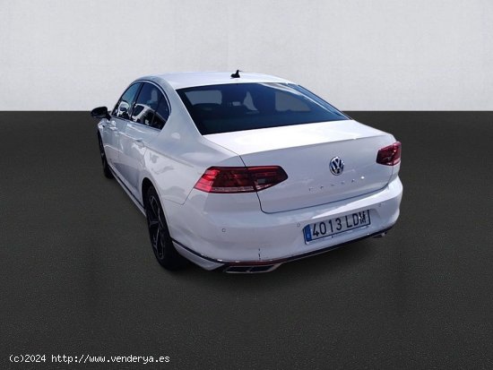 Volkswagen Passat R-line 2.0 Tdi 110kw (150cv) - Leganés