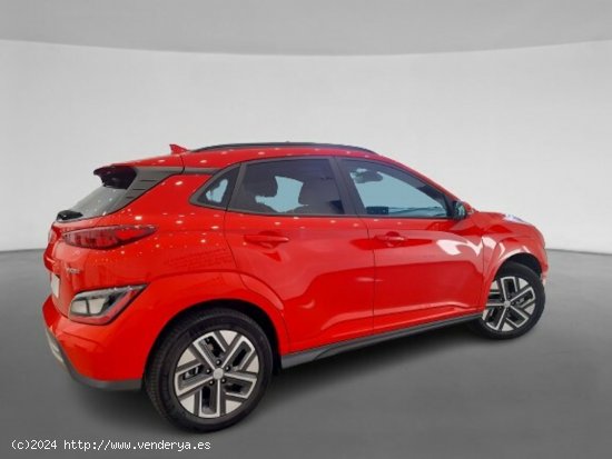 Hyundai Kona  Eléctrico FL 100 kW (136 CV) HiTech L MY23 - 