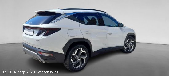 Hyundai Tucson Nuevo  Híbrido enchufable 1.6 T-GDi (265 CV) AT6 4WD Style Sky MY23 - 