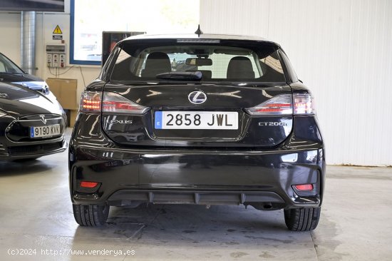 Lexus CT 200h   1.8 200h Business - 