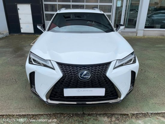 Lexus UX  2.0 250h F- Sport - 