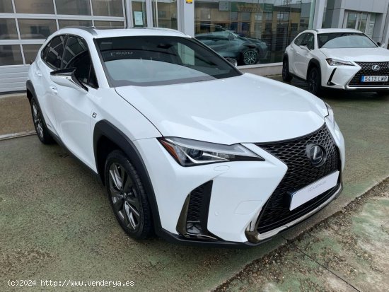 Lexus UX  2.0 250h F- Sport - 