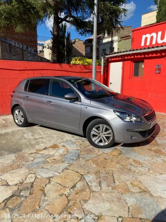 Peugeot 308 5p Style 1.2 PureTech 81KW (110CV) S&S - Sabadell