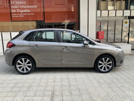 Citroën C4 BlueHDi 120 6v Feel Edition - Barcelona