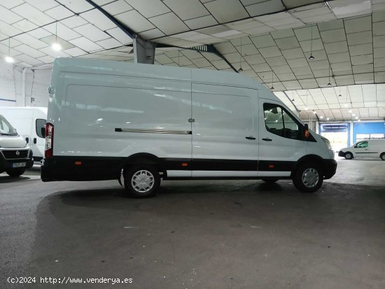 Ford Transit L4 H3 2.0TDCI 130CV T. TRASERA - Lugo