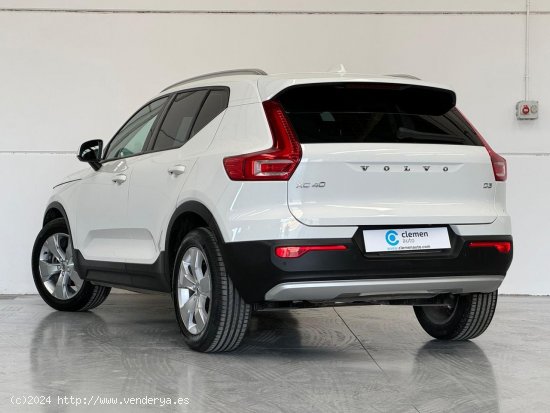 Volvo XC40 2.0 D3 Business Plus Auto 5p. - Vélez