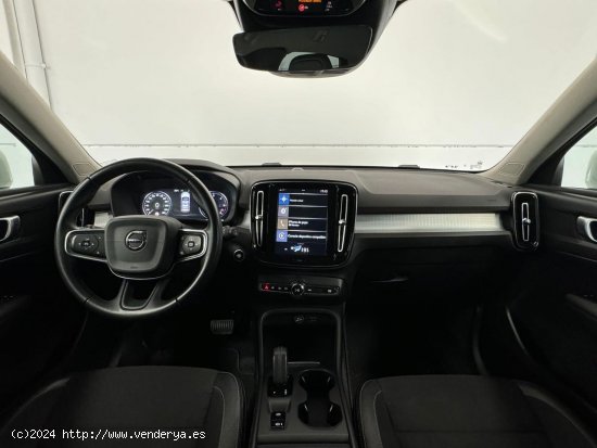 Volvo XC40 2.0 D3 Business Plus Auto 5p. - Vélez