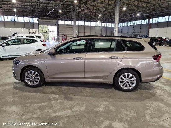 Fiat Tipo 1.6 Lounge 88kW (120CV) diesel Multijet - Navalcarnero