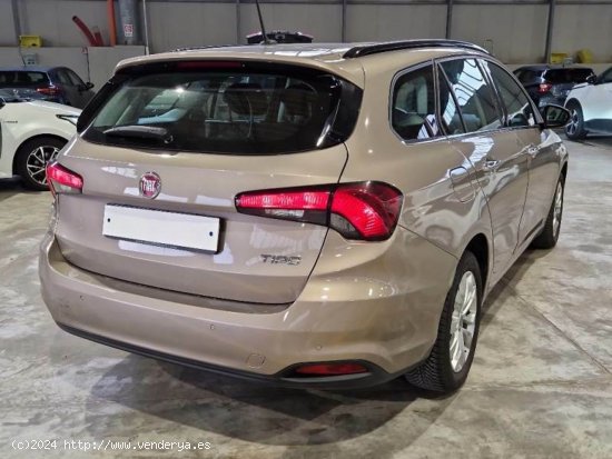 Fiat Tipo 1.6 Lounge 88kW (120CV) diesel Multijet - Navalcarnero