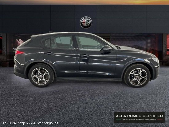 Alfa Romeo Stelvio  2.2 Diésel 140kW (190CV)  Q4 Sprint - 