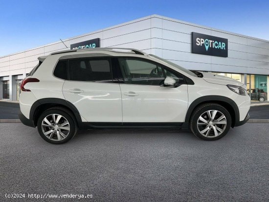 Peugeot 2008   BlueHDi 88KW (120CV) Auto Allure - 