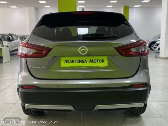 Nissan Qashqai DIG-T 103kW N-Connecta de 2020 con 46.000 Km por 21.800 EUR. en Malaga