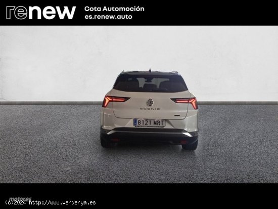 Renault Scenic E-Tech ICONIC 220CV de 2024 con 500 Km por 51.900 EUR. en Madrid