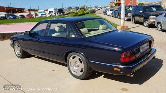 Jaguar XJR 4.0 Kompresor de 1995 con 166.525 Km por 13.500 EUR. en Madrid