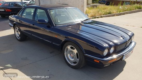 Jaguar XJR 4.0 Kompresor de 1995 con 166.525 Km por 13.500 EUR. en Madrid