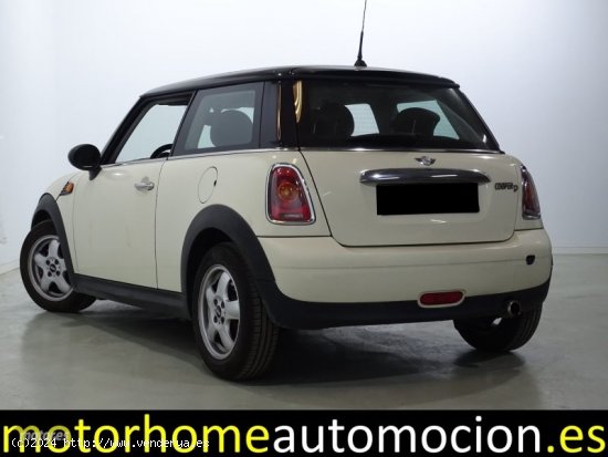  Mini Cooper D 1.6 110cv de 2010 con 320.000 Km por 5.999 EUR. en Ciudad Real 