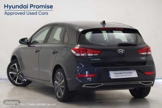 Hyundai i30 1.5 DPI Klass SLX 110 de 2022 con 15.382 Km por 18.290 EUR. en Malaga