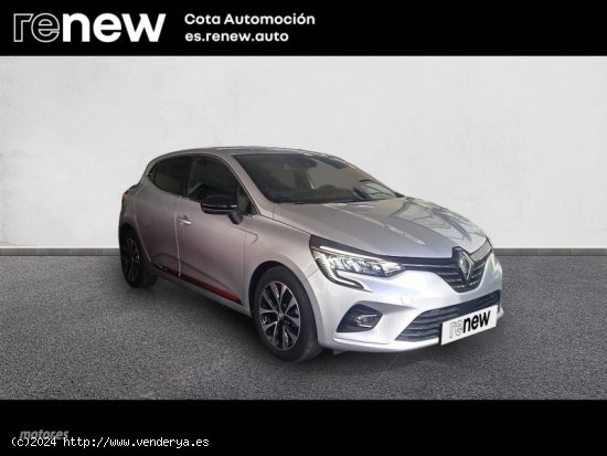 Renault Clio TECHNO TCE 90CV de 2023 con 6.000 Km por 18.800 EUR. en Madrid