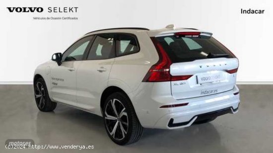 Volvo XC 60 XC60 Recharge Plus, T6 plug-in hybrid eAWD, Electrico/Gasolina, Dark de 2023 con 26.131 