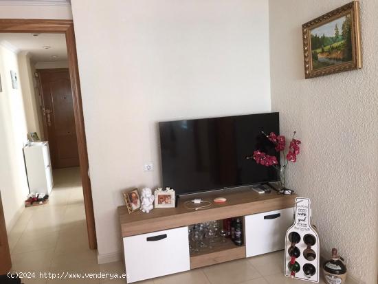 Vendo apartamento muy cerca Playa y puerto deportivo Santa Pola (España) - ALICANTE