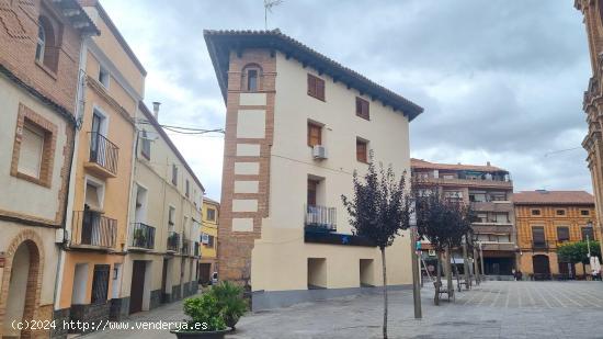 CÉNTRICA, 5 DORMITORIOS, 3 BAÑOS, PATIO-JARDIN, ASCENSOR - ZARAGOZA