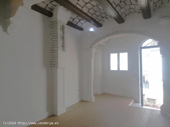  CASA REFORMADA EN PICADUEÑA ALTA CON TERRAZA - CADIZ 