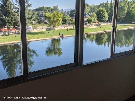 OPORTUNIDAD, CASA EN VEGA DE ESPINAREDA CON VISTAS A LA PLAYA FLUVIAL - LEON